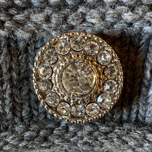 Fingerless Gloves with Rhinestone Button - Picture 2 of 4